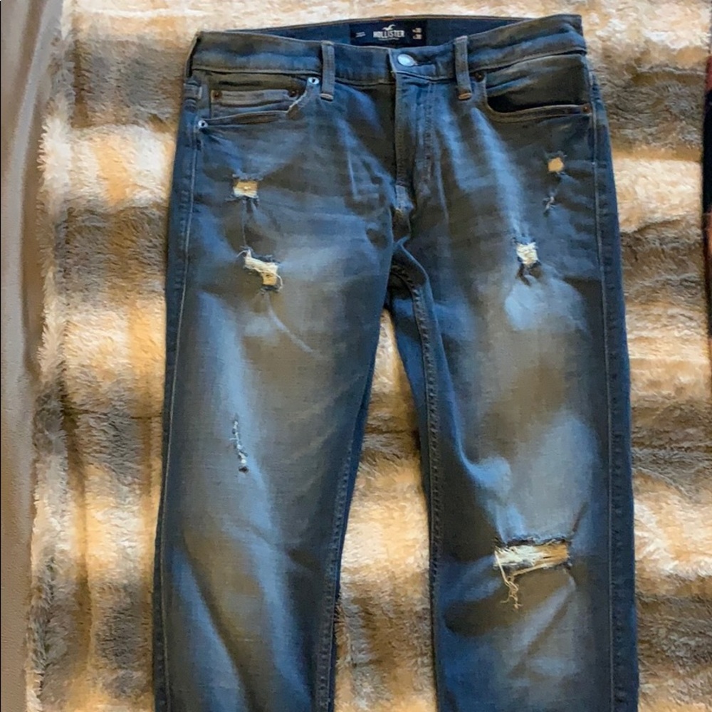 Men’s Hollister jeans